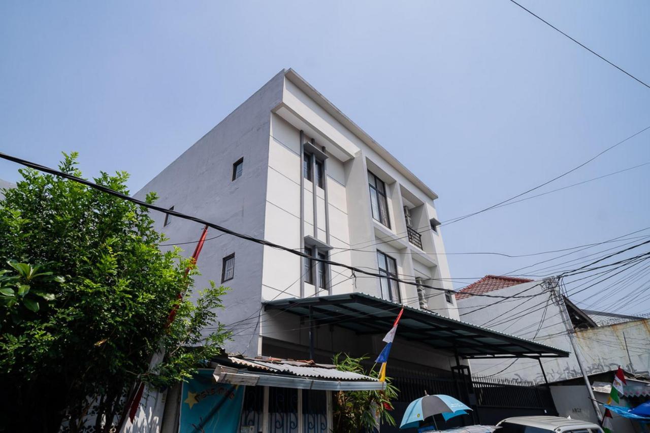 Koolkost Near Pasar Baru Hotell Jakarta Exteriör bild