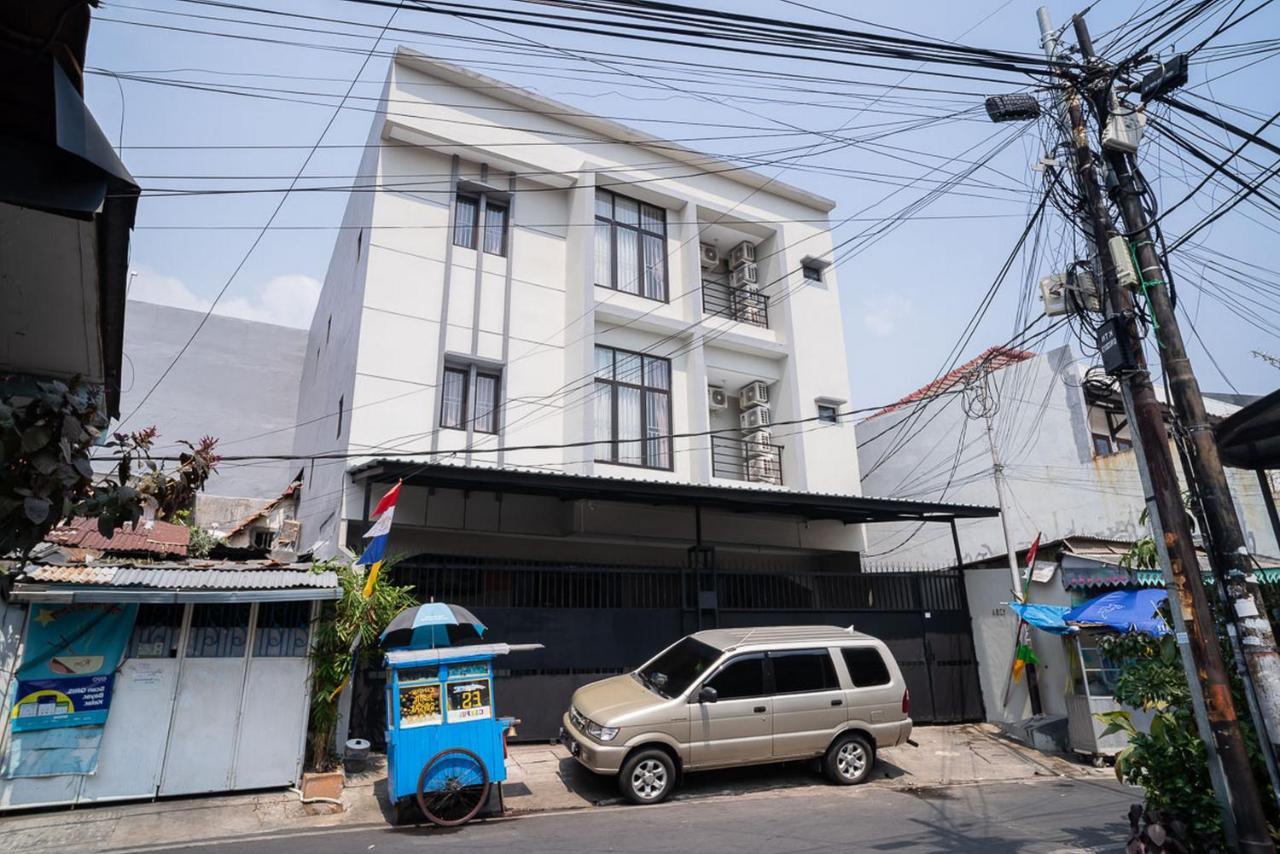 Koolkost Near Pasar Baru Hotell Jakarta Exteriör bild