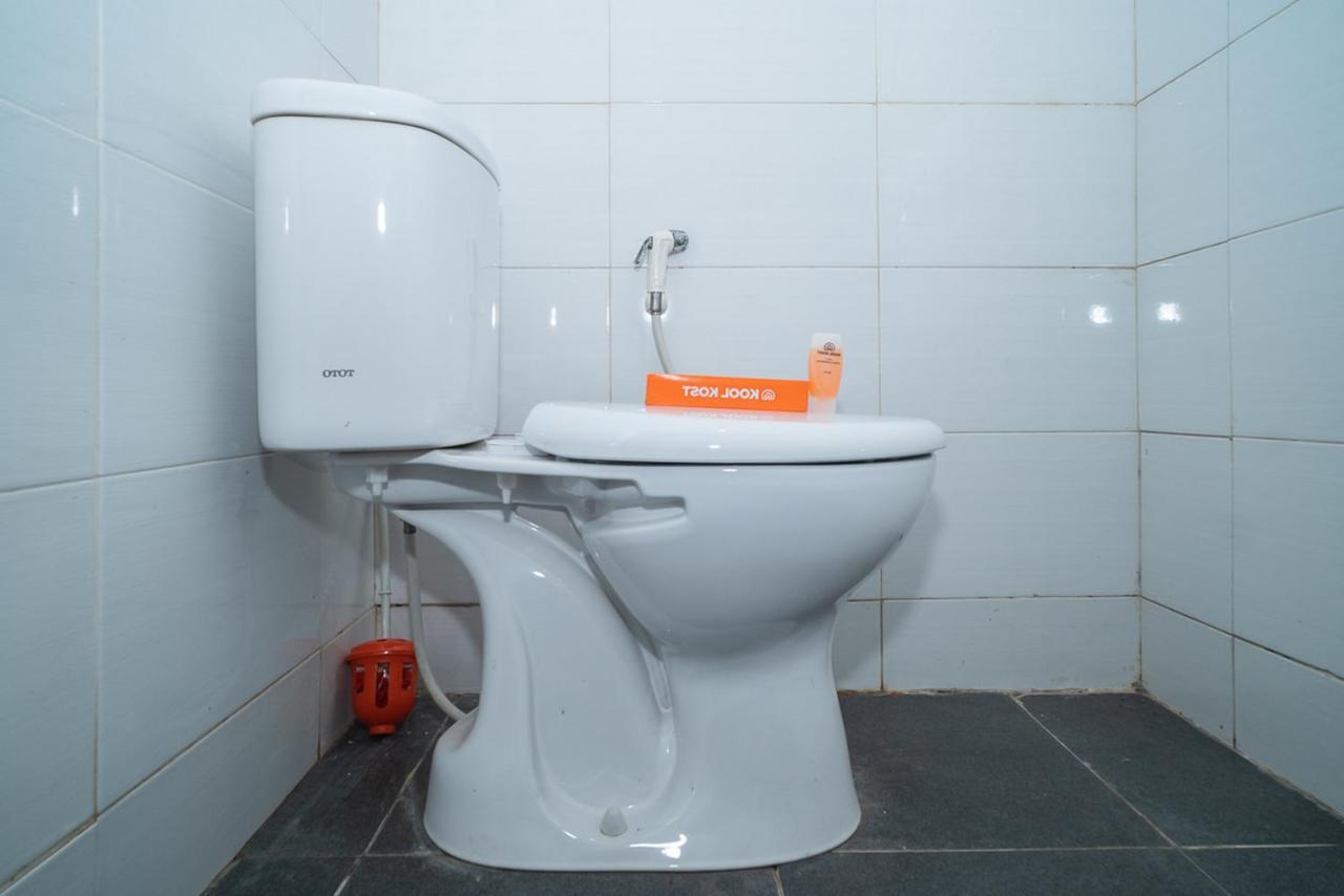 Koolkost Near Pasar Baru Hotell Jakarta Exteriör bild